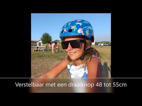 I bought a bicycle helmet for my girlfriend from school