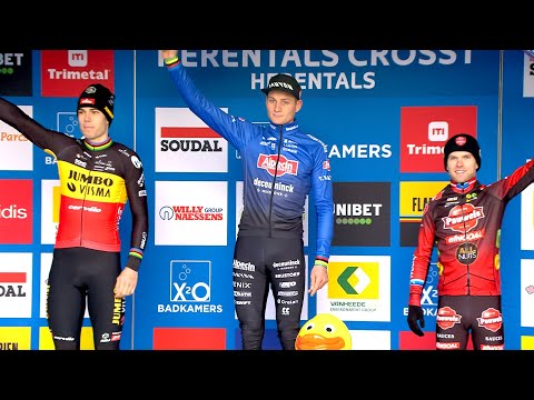 La crevaison de Van Aert provoque un déception, Van der Poel triomphe dans la fosse aux lions