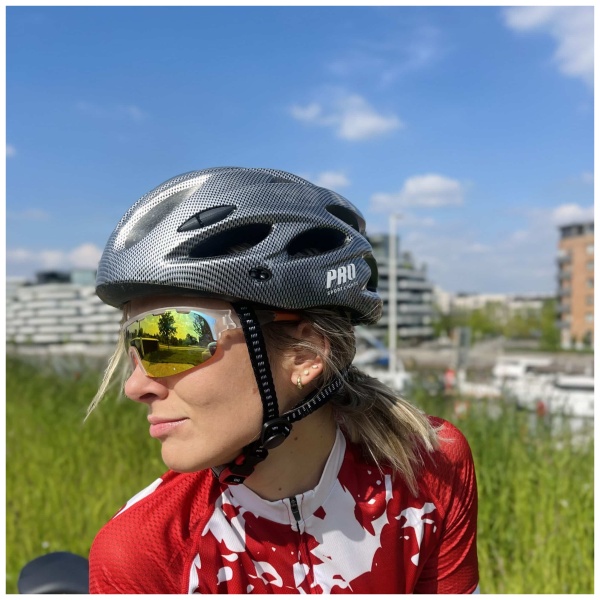 Fahrradhelm Damen/Herren – Carbon-Look, Damen-Seitendetails