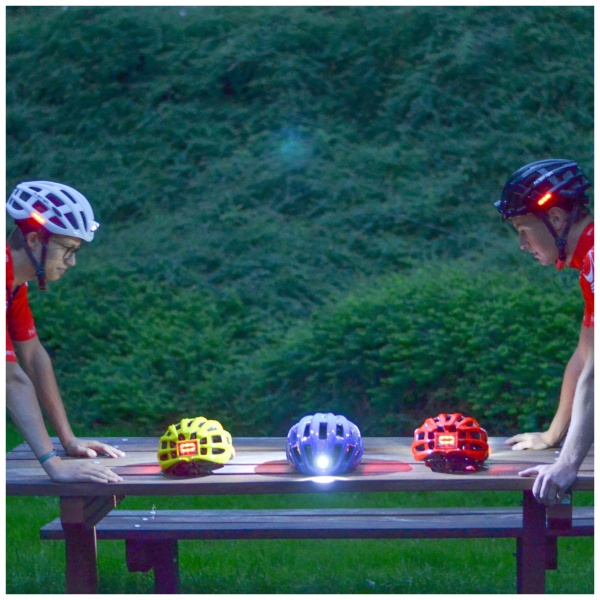 bicycle-helmet-pro-sport-lights_24.jpg