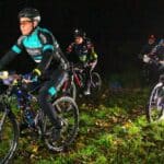 ALS het licht uitgaat MTB Avondtocht 2024 mountainbikers